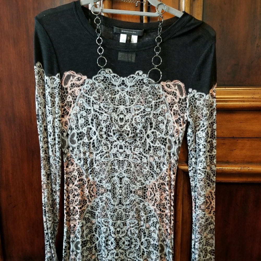 Shirt - Picture 2 of 8